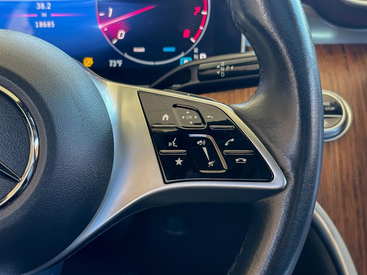 Mercedes-Benz C-Class  2023