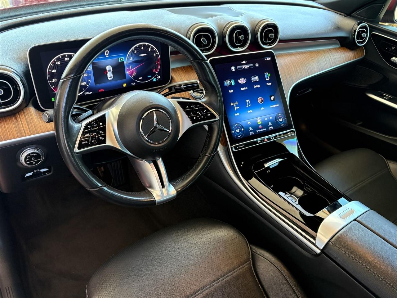 Mercedes-Benz C-Class  2023