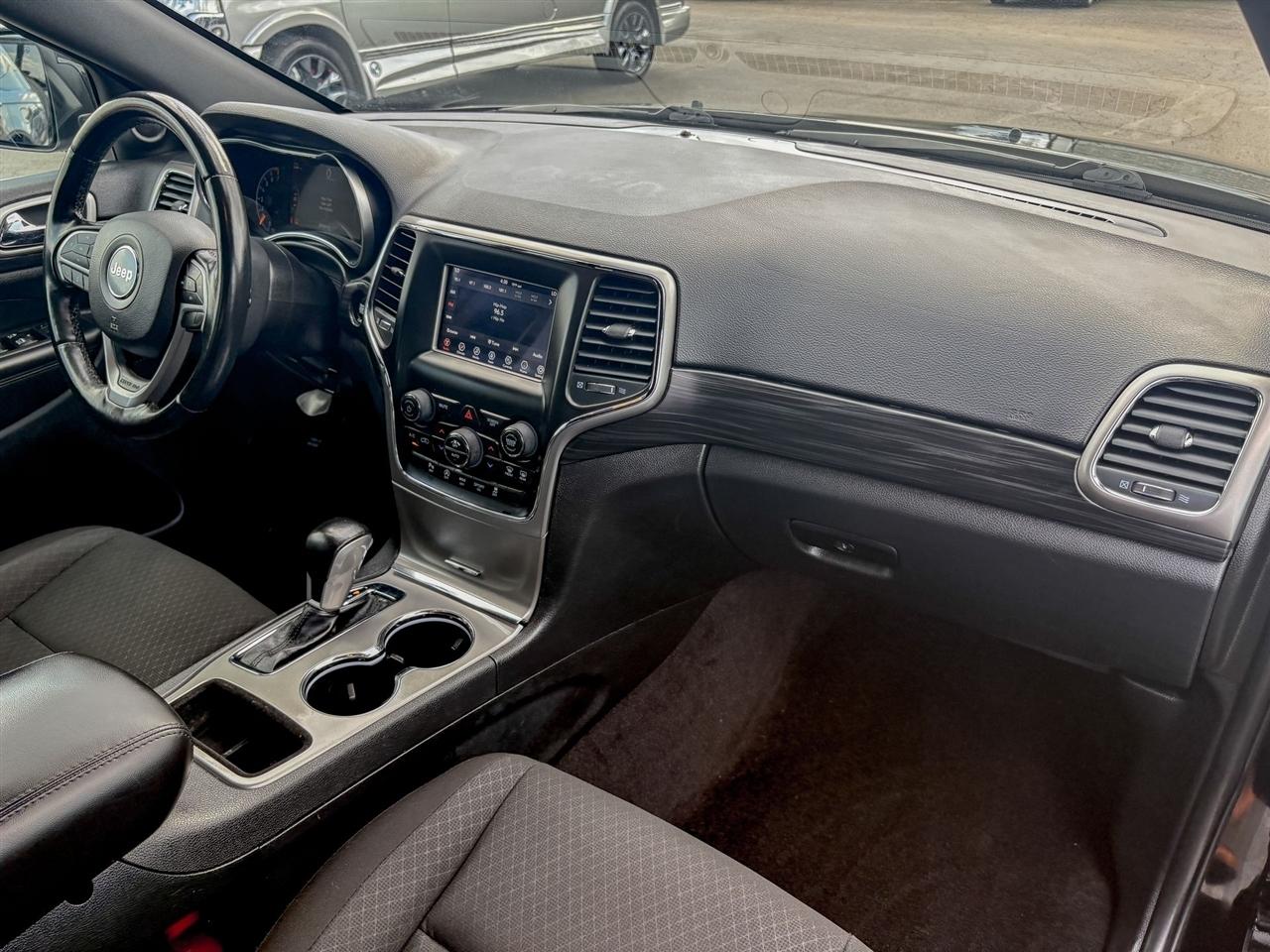 Jeep Grand Cherokee  2021