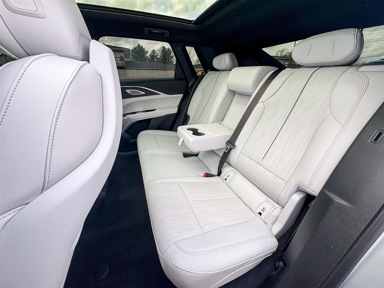 Cadillac Lyriq  2024