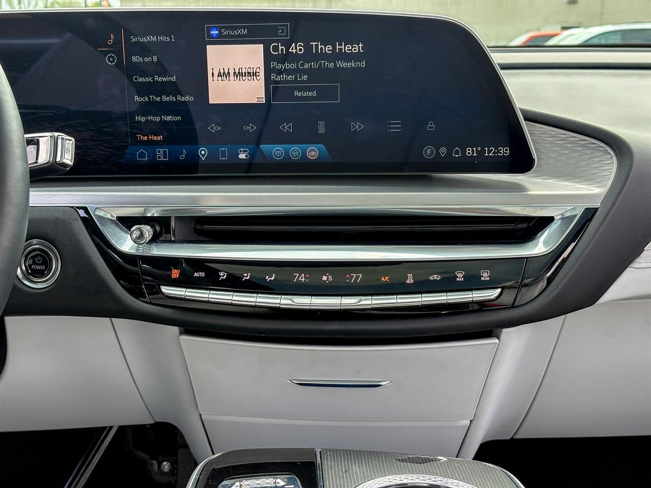 Cadillac Lyriq  2024