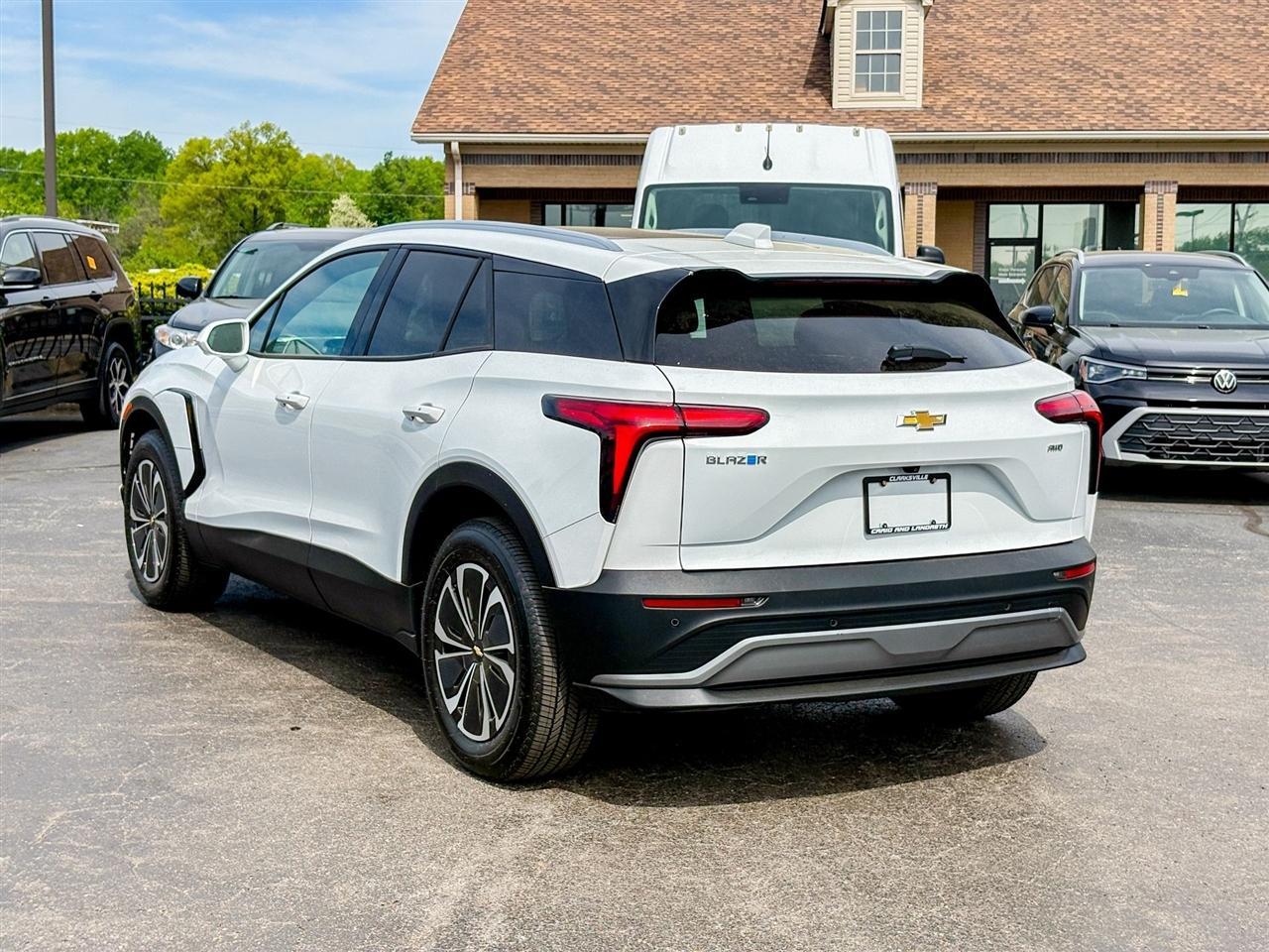 Chevrolet Blazer EV  2024