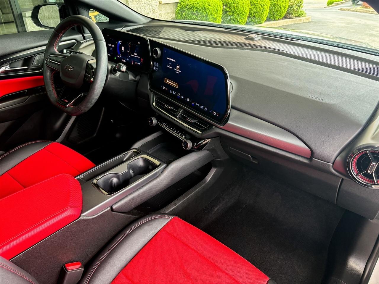 Chevrolet Equinox EV  2024