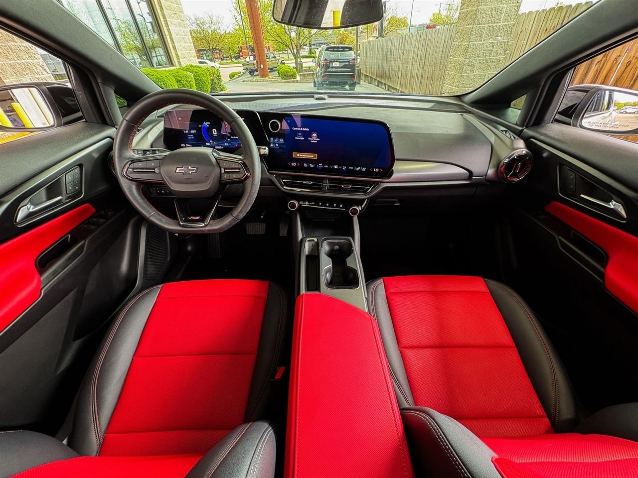 Chevrolet Equinox EV  2024