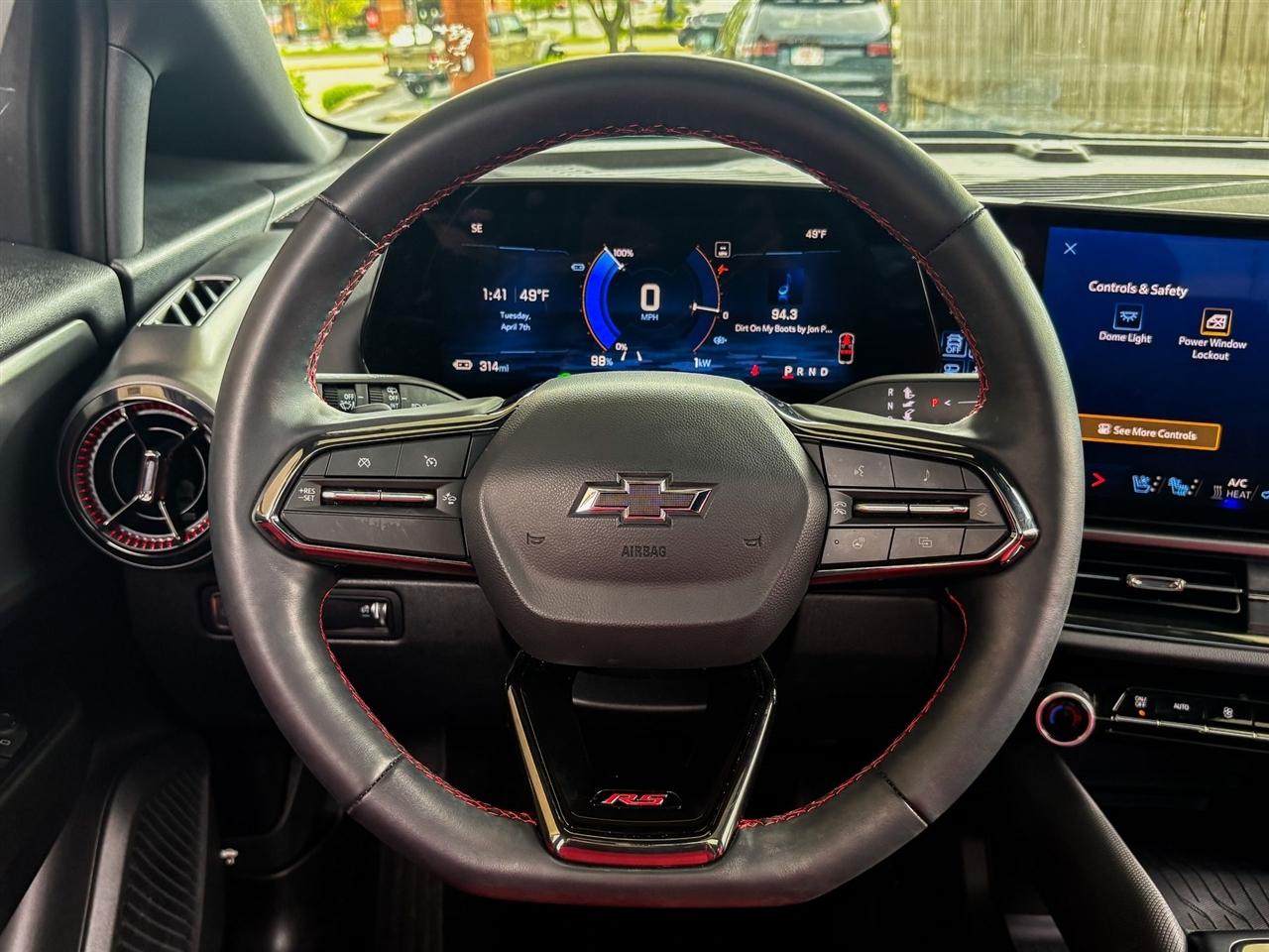 Chevrolet Equinox EV  2024