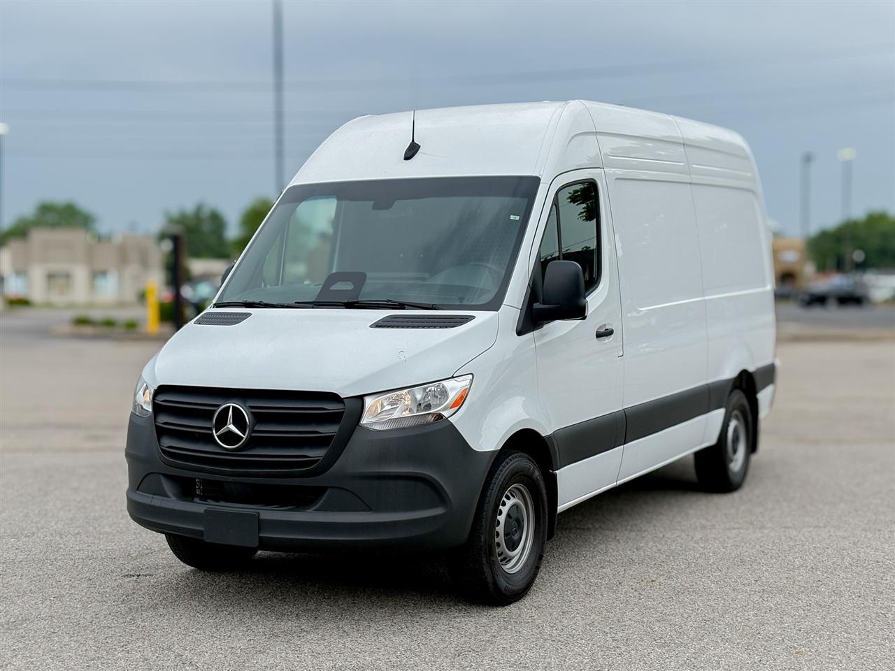 Mercedes-Benz Sprinter Cargo Van  2025