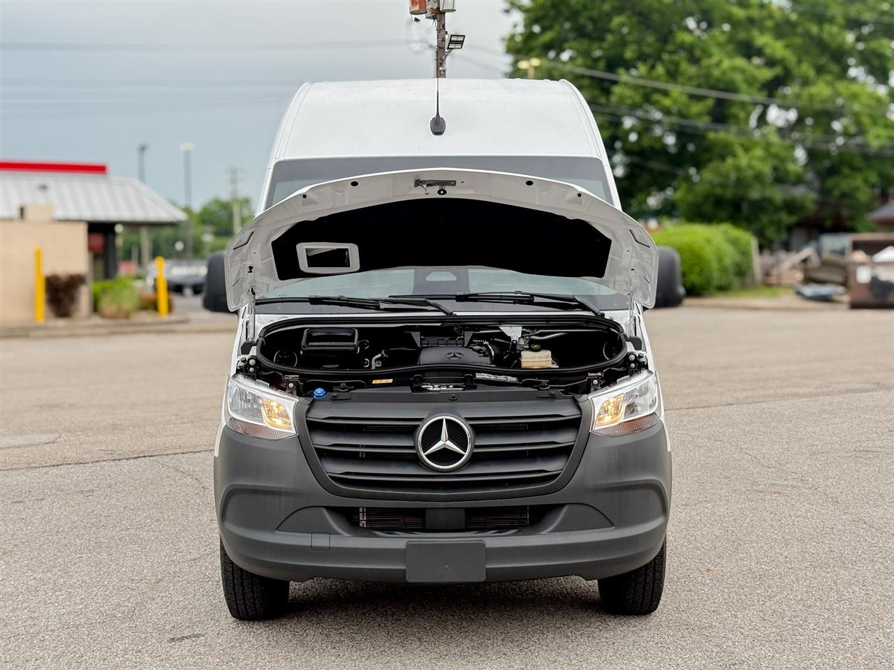Mercedes-Benz Sprinter Cargo Van  2025
