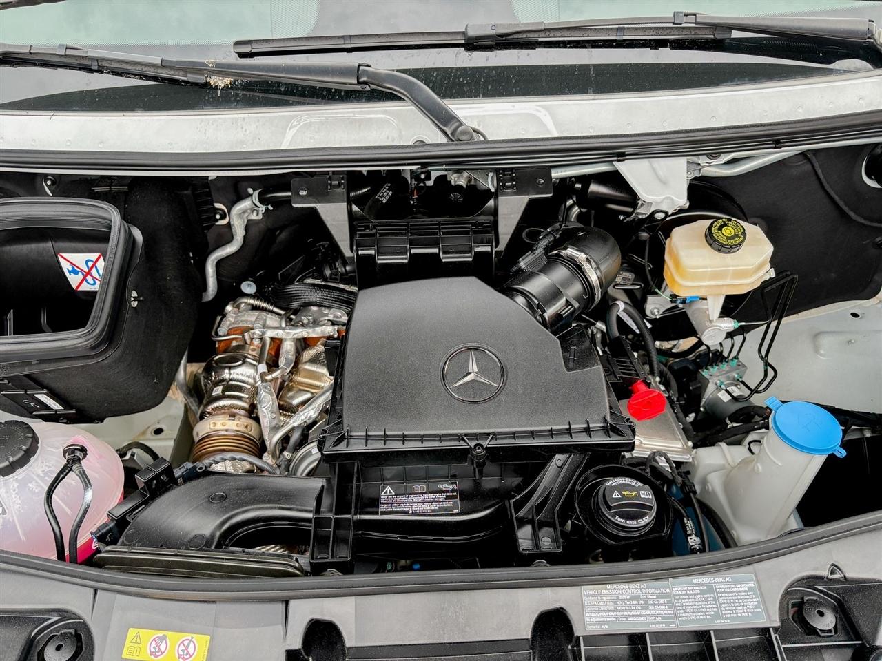 Mercedes-Benz Sprinter Cargo Van  2025