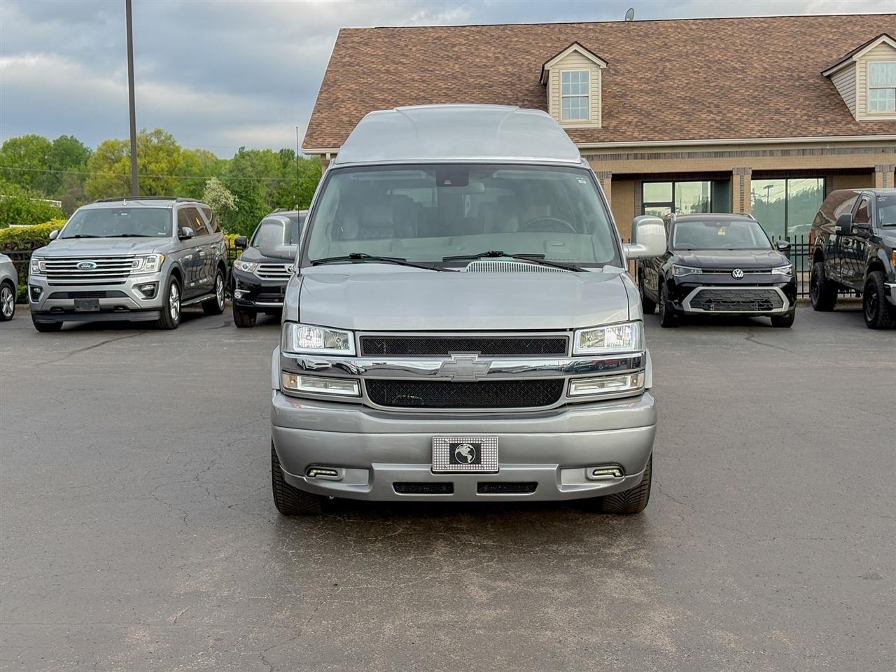 Chevrolet Express Cargo Van  2024