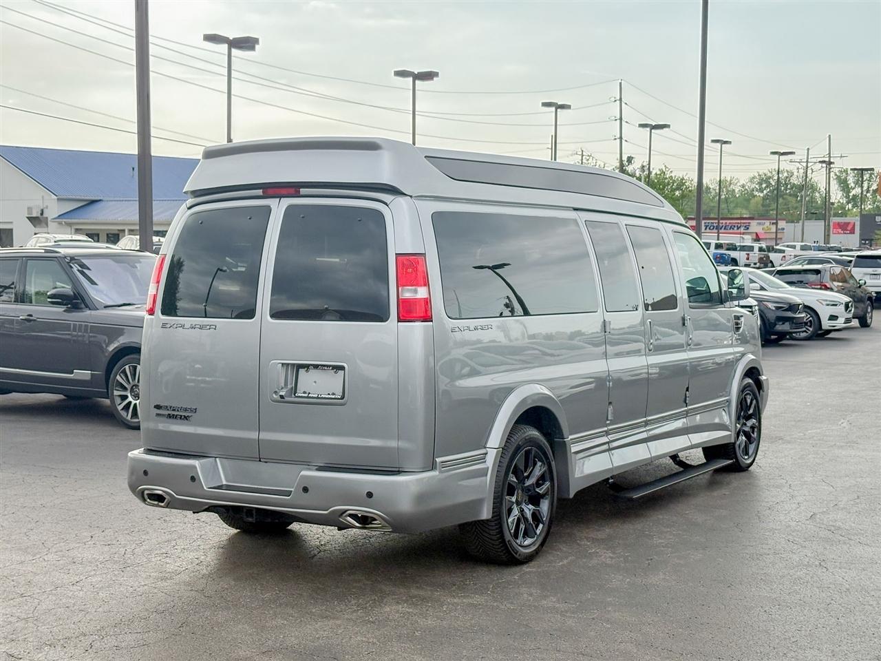 Chevrolet Express Cargo Van  2024