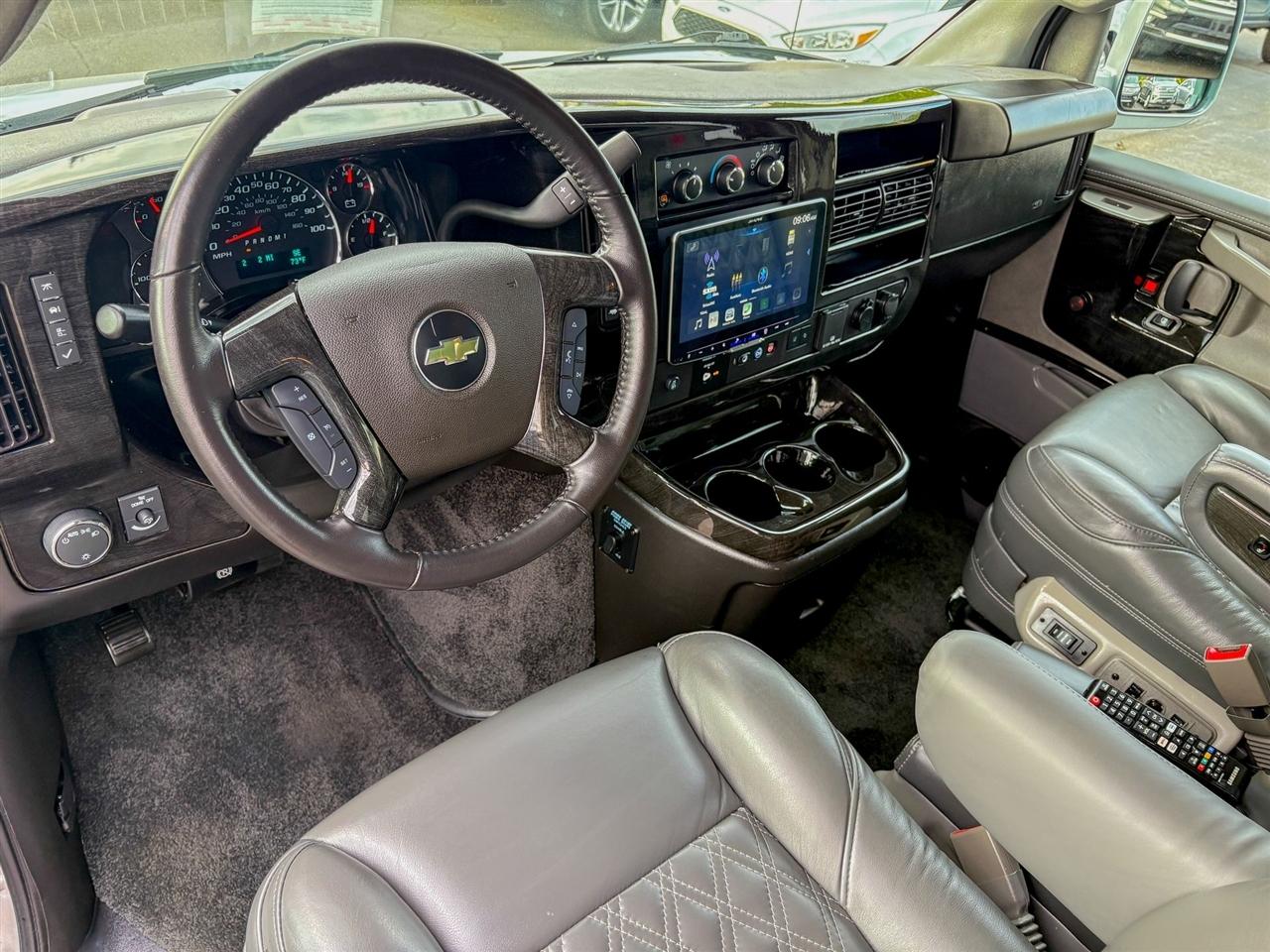 Chevrolet Express Cargo Van  2024