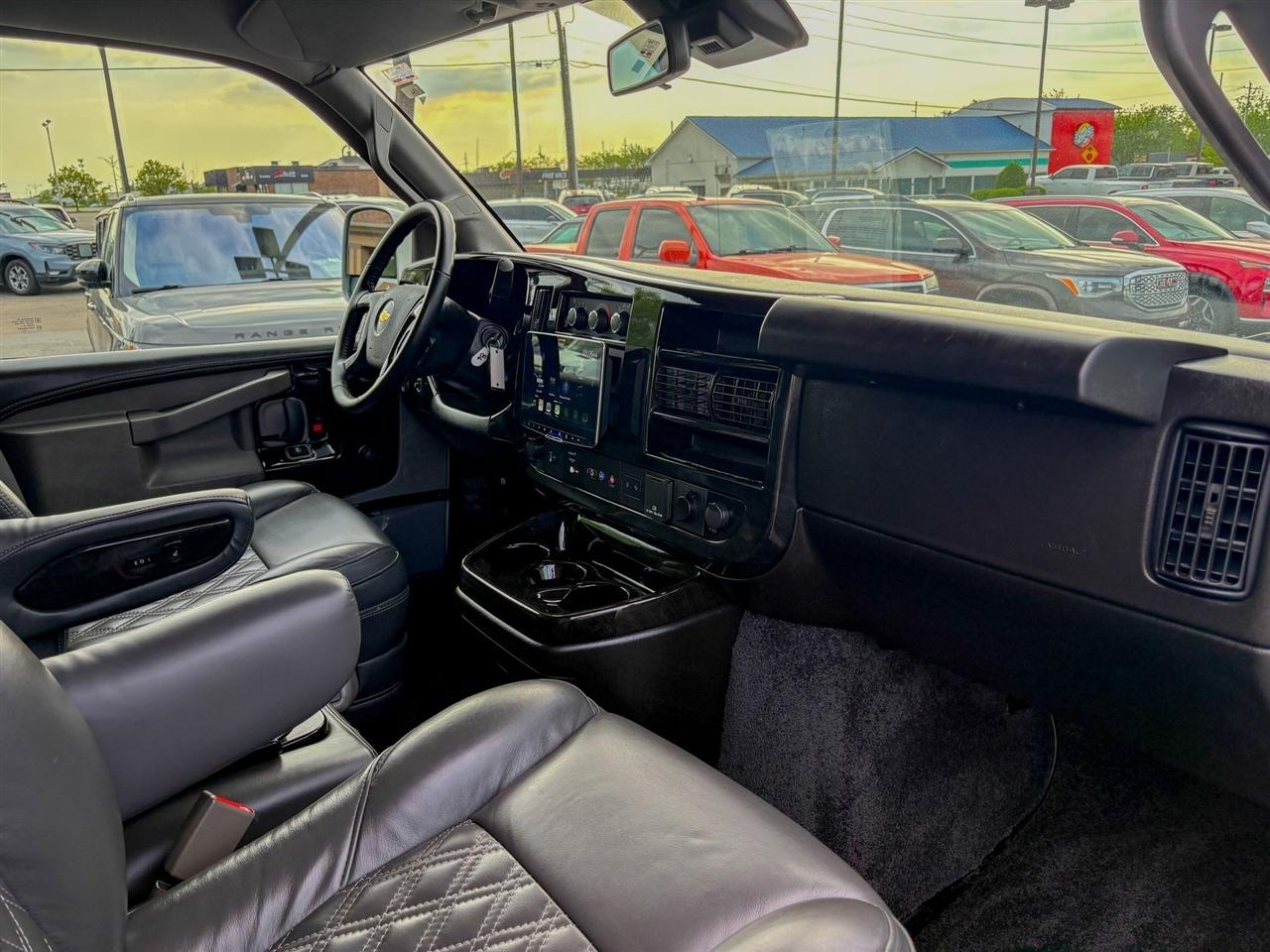 Chevrolet Express Cargo Van  2024