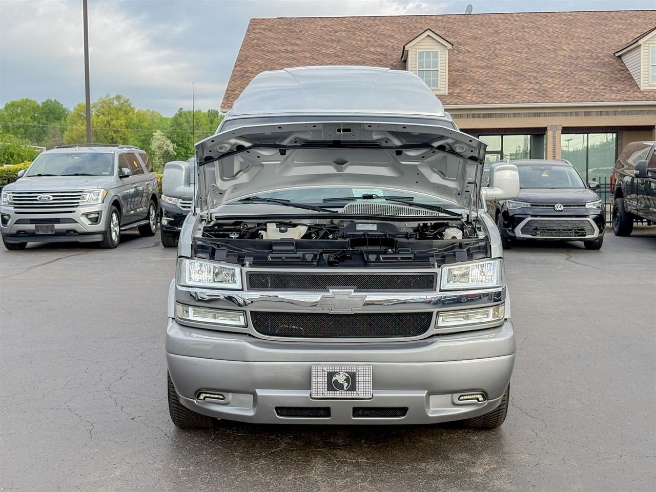 Chevrolet Express Cargo Van  2024