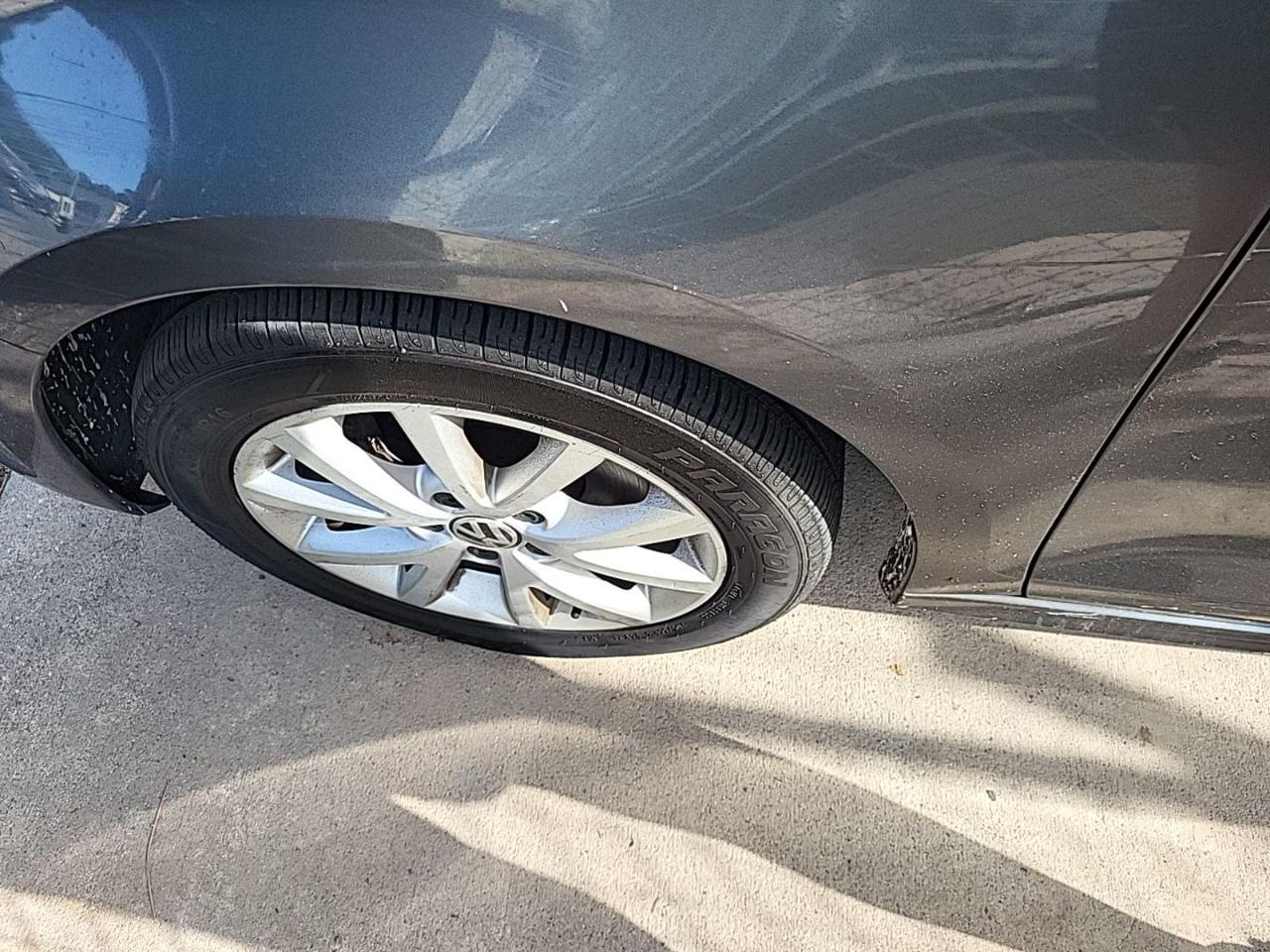 Volkswagen Jetta Sedan 4dr Auto SE PZEV 2013