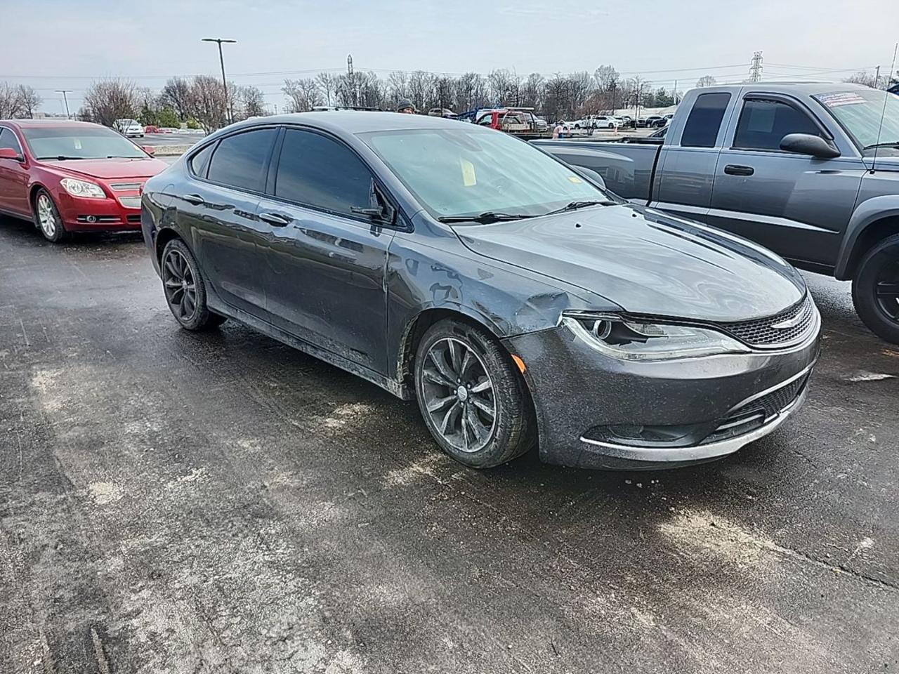 Chrysler 200 4dr Sdn S AWD 2015