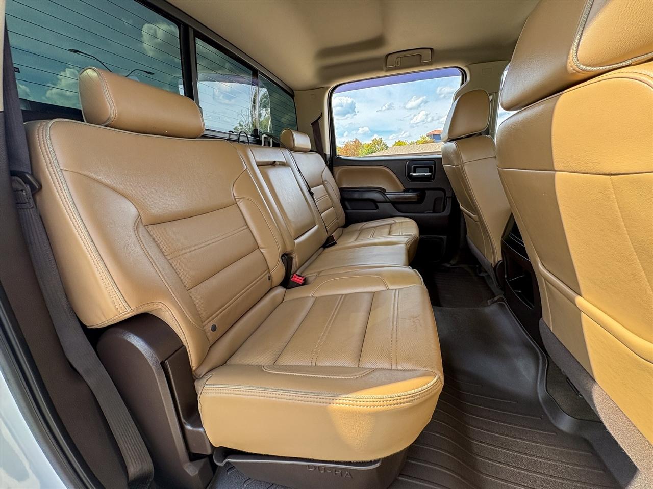GMC Sierra photo 24
