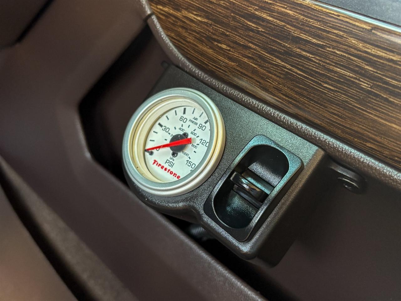 GMC Sierra photo 26