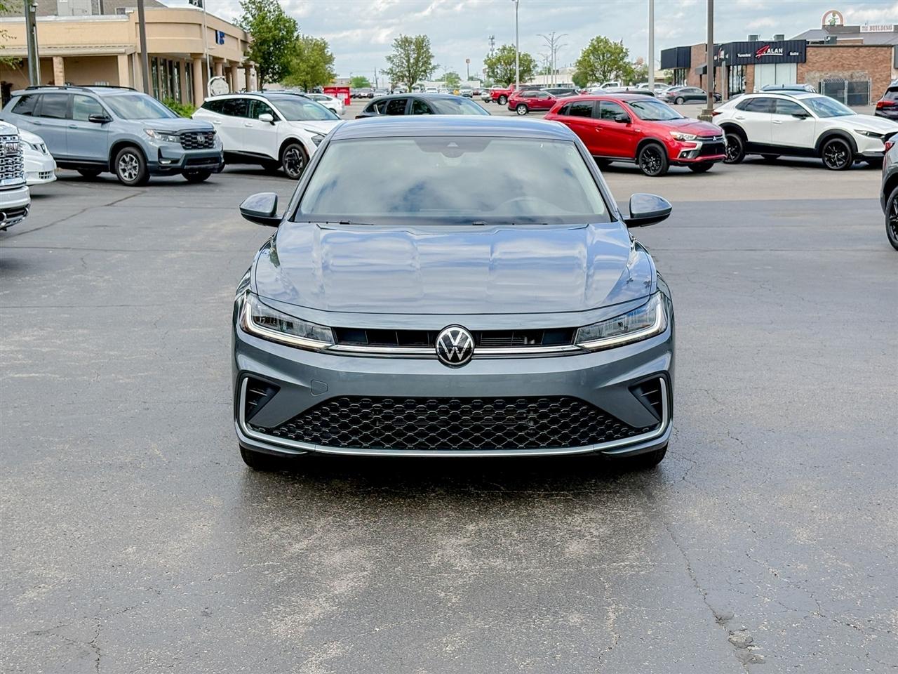 Volkswagen Jetta  2025