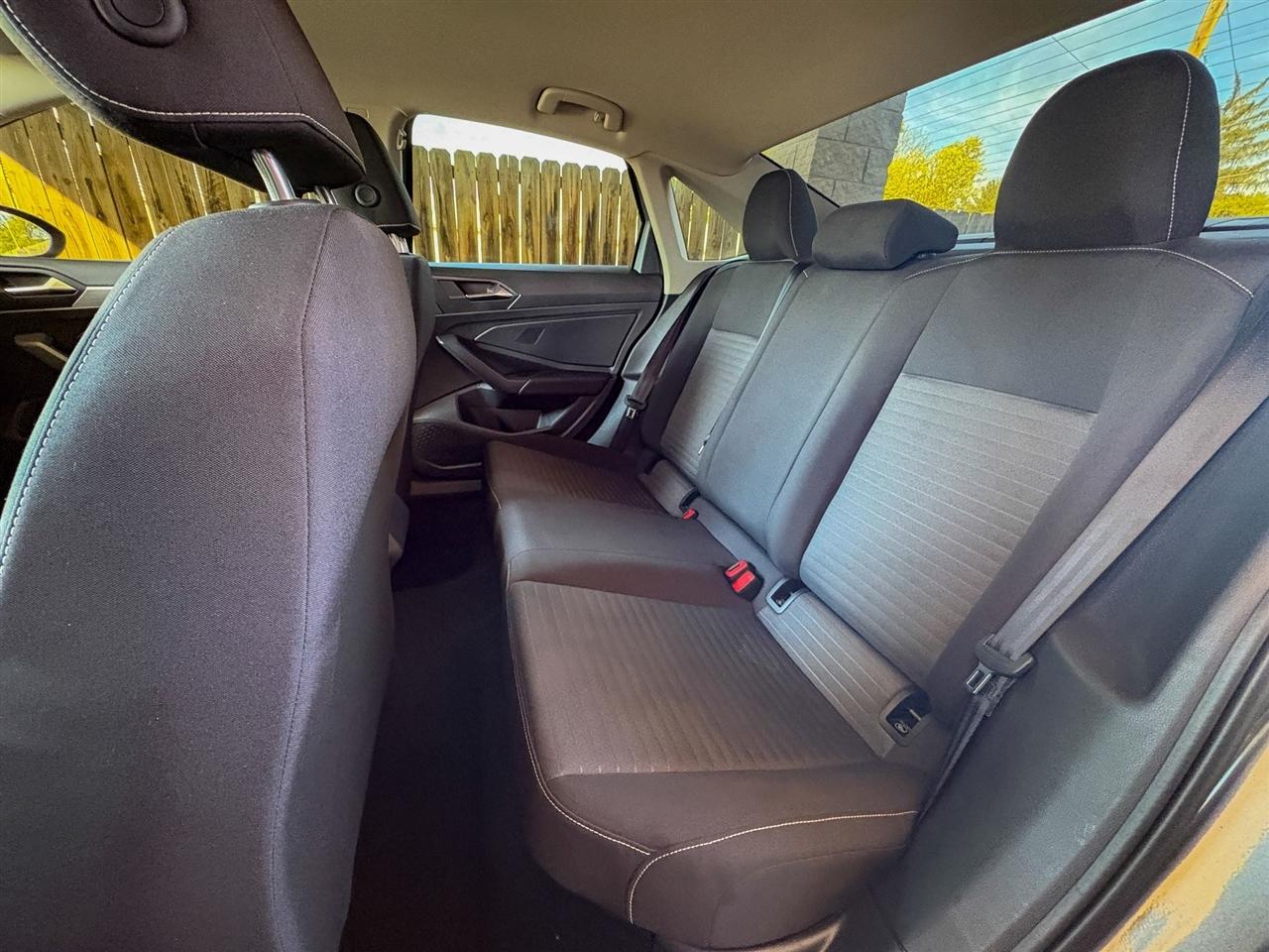 Volkswagen Jetta  2025