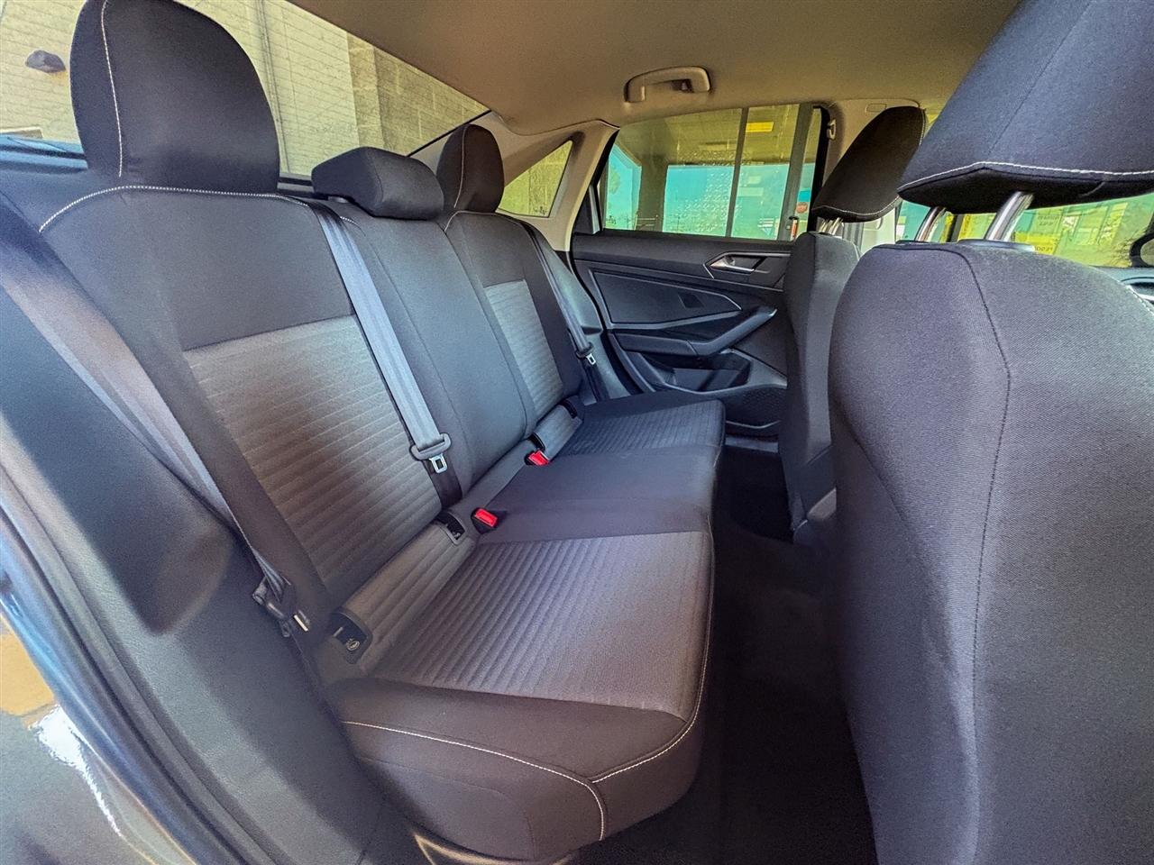 Volkswagen Jetta  2025