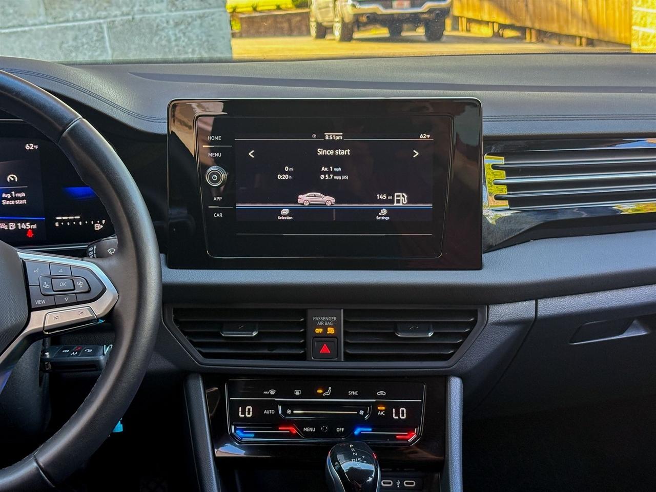 Volkswagen Jetta  2025