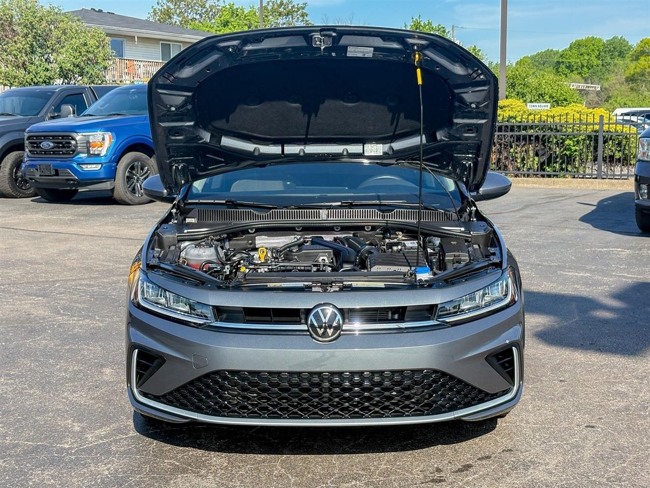 Volkswagen Jetta  2025