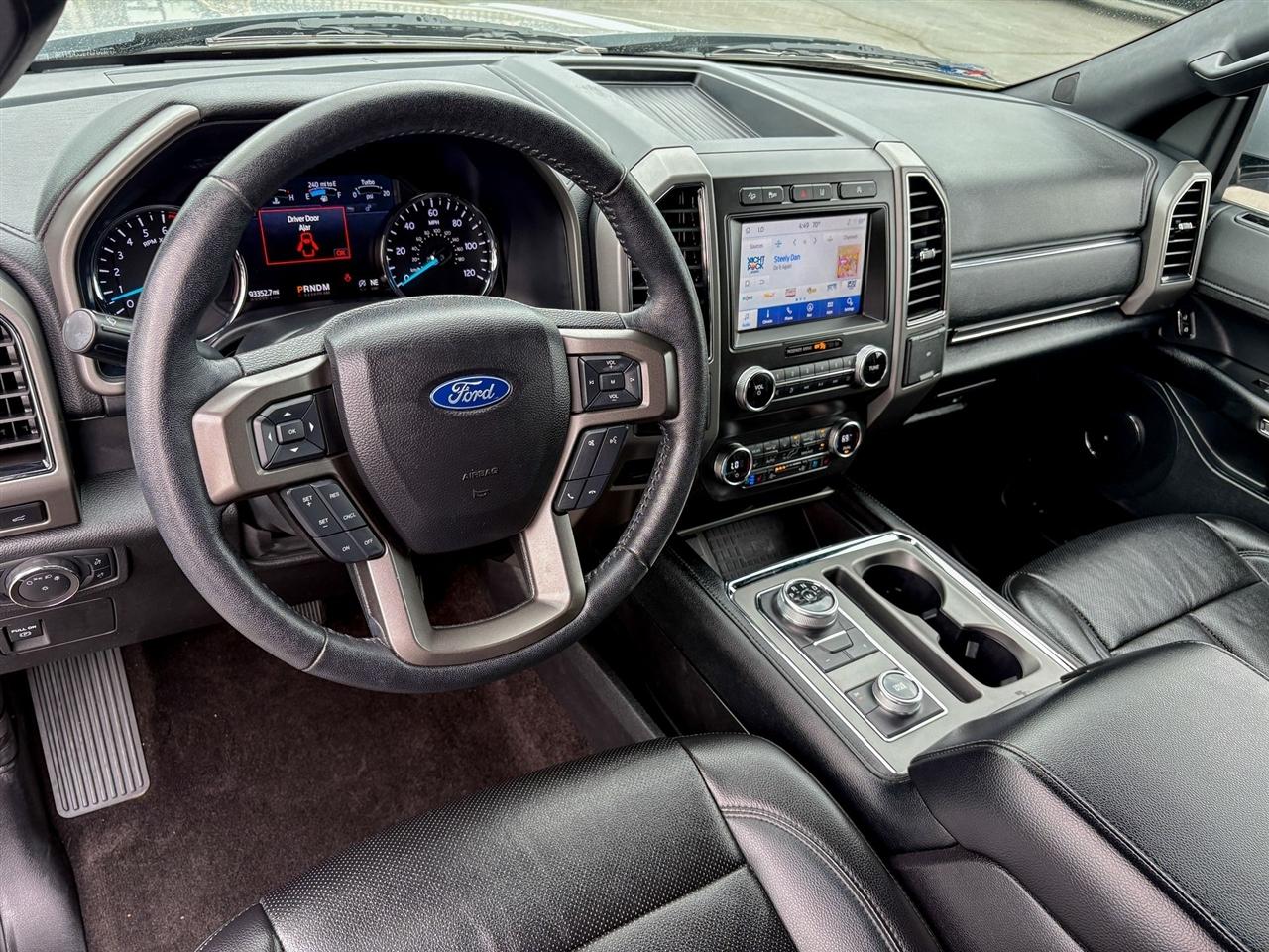 Ford Expedition XLT 4WD 2020