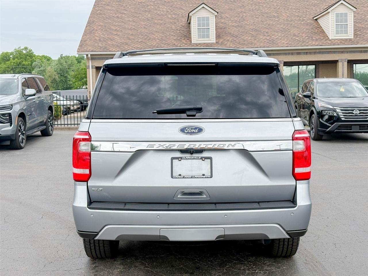 Ford Expedition XLT 4WD 2020