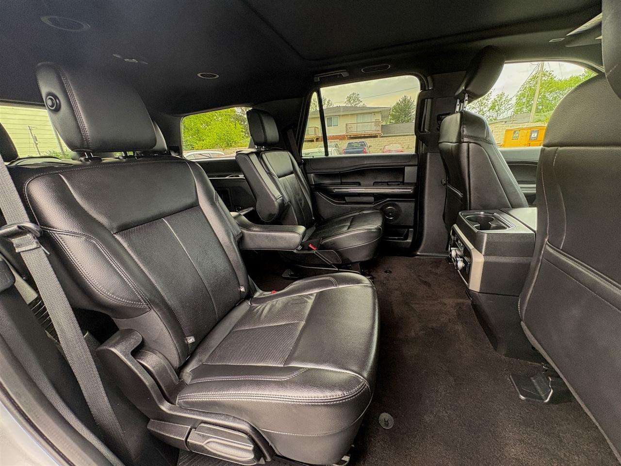 Ford Expedition XLT 4WD 2020