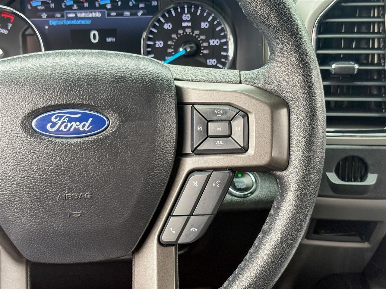 Ford Expedition XLT 4WD 2020