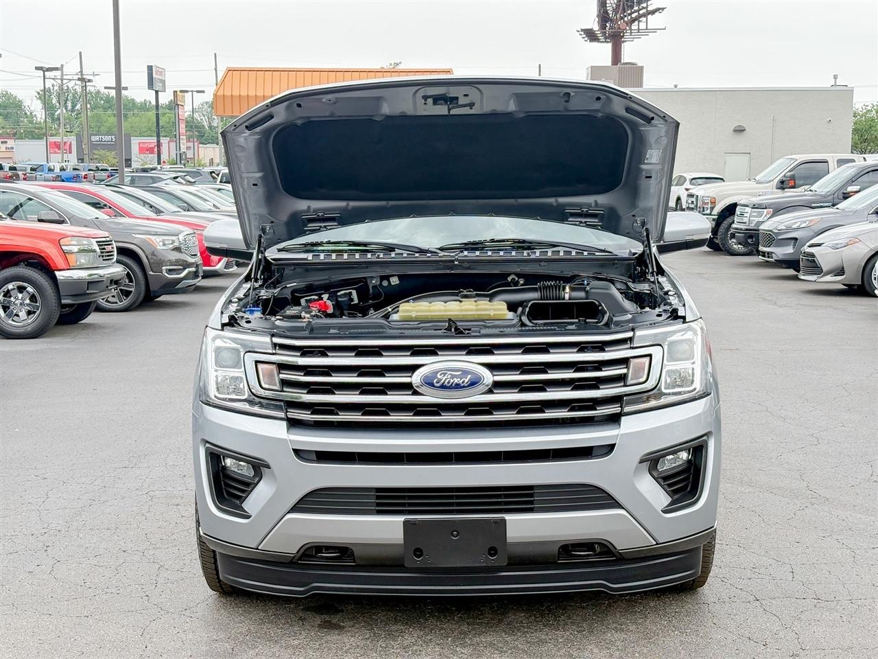 Ford Expedition XLT 4WD 2020