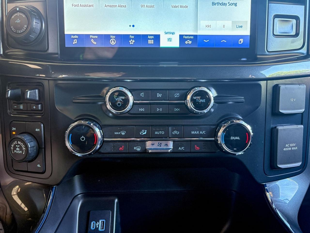 Ford F-150 XLT SuperCrew 4WD 2022