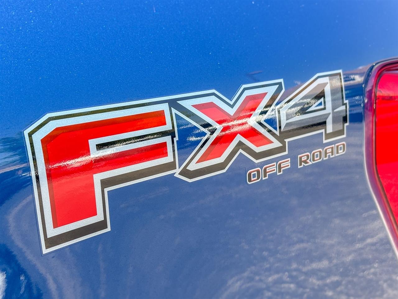 Ford F-150 XLT SuperCrew 4WD 2022