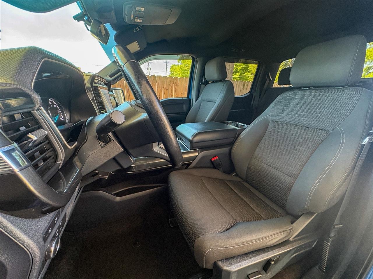 Ford F-150 XLT SuperCrew 4WD 2022