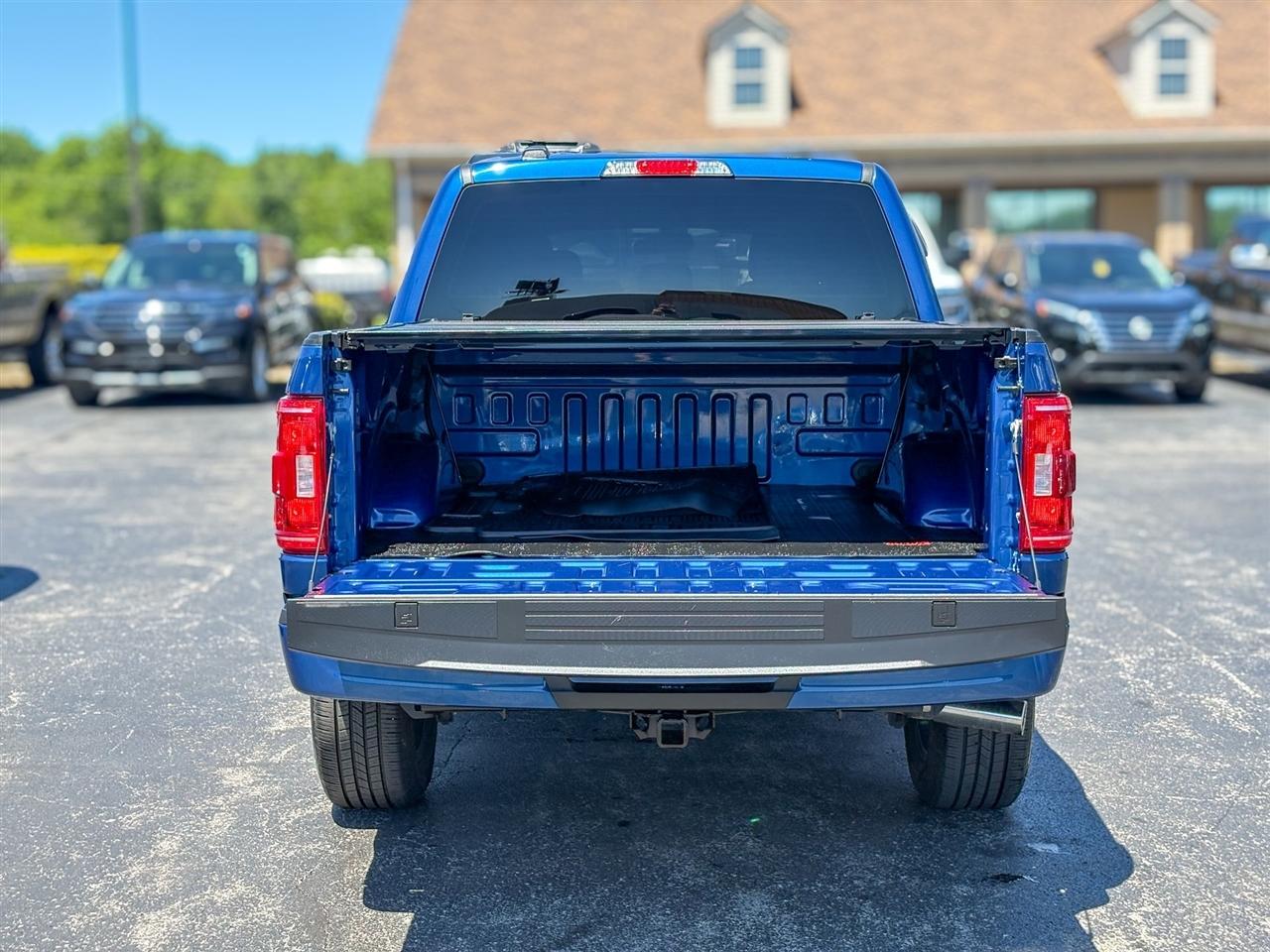 Ford F-150 XLT SuperCrew 4WD 2022