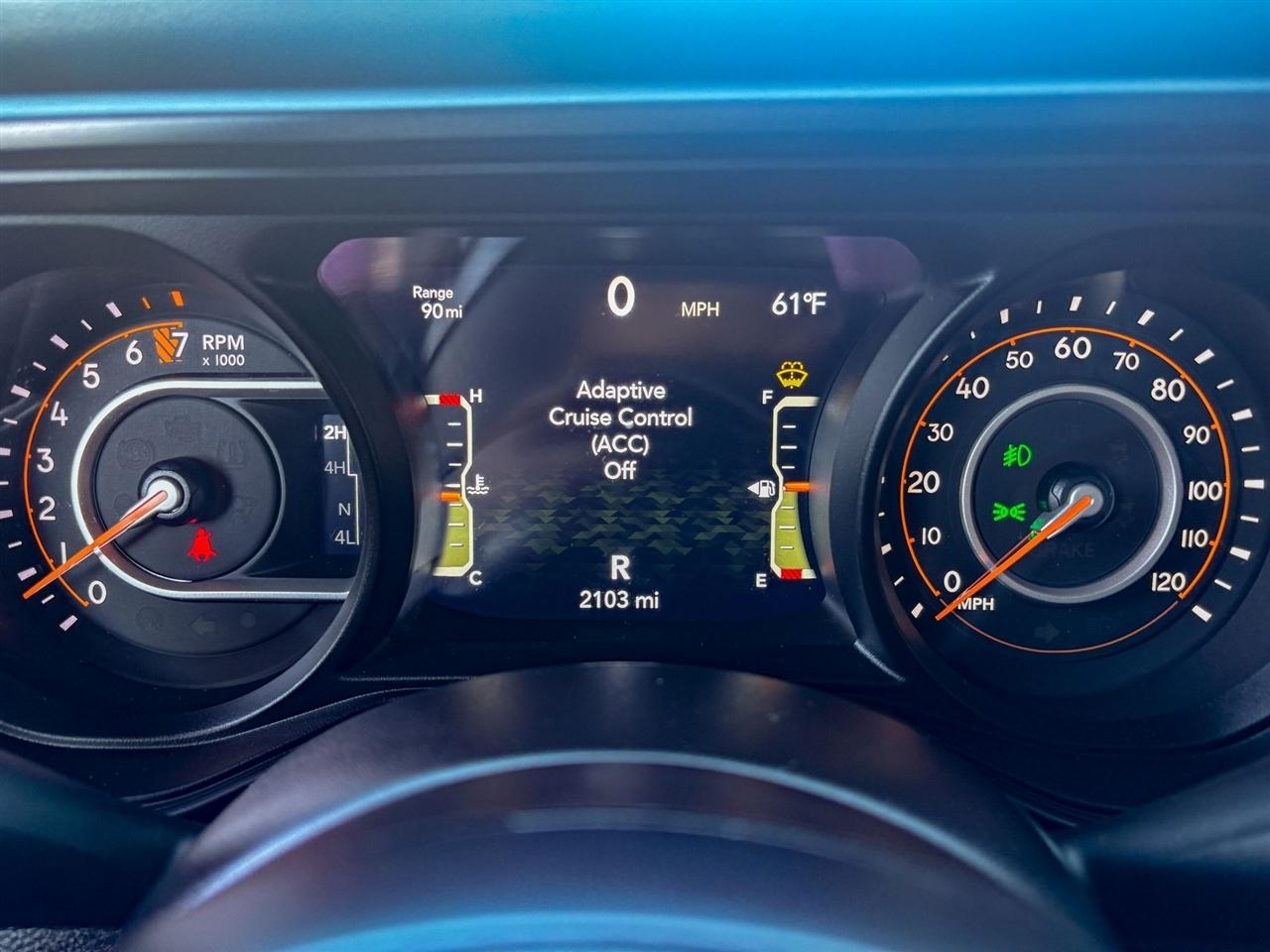 Jeep Gladiator  2025