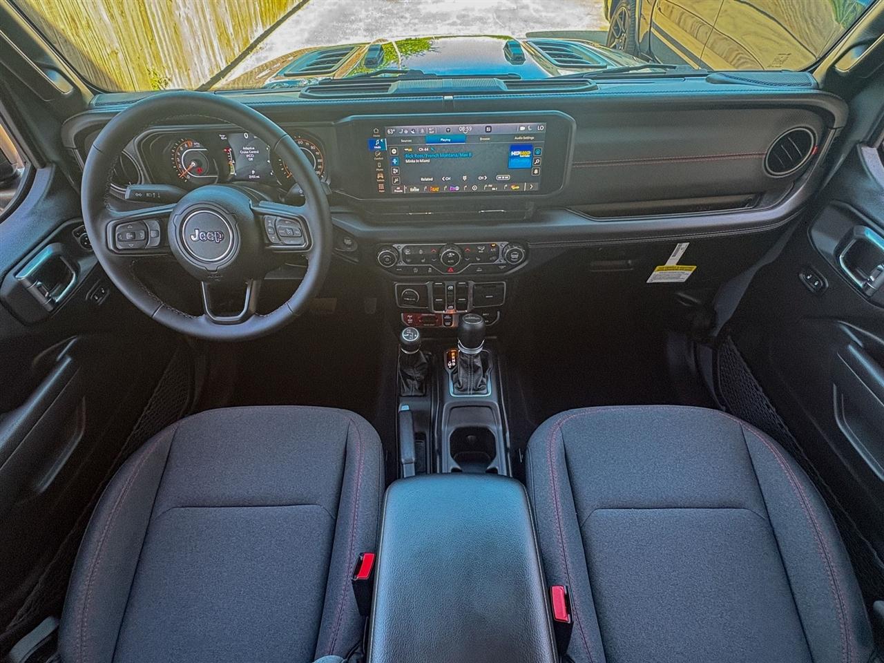 Jeep Gladiator  2025