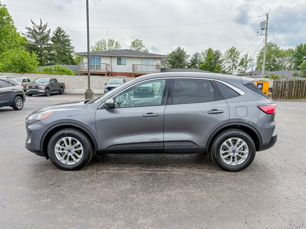 Ford Escape  2021