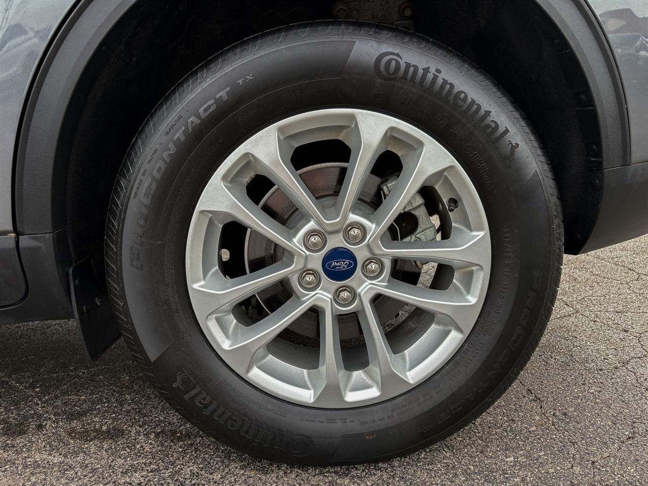 Ford Escape  2021