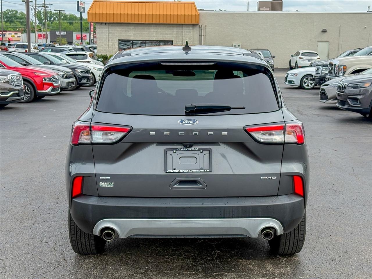 Ford Escape  2021