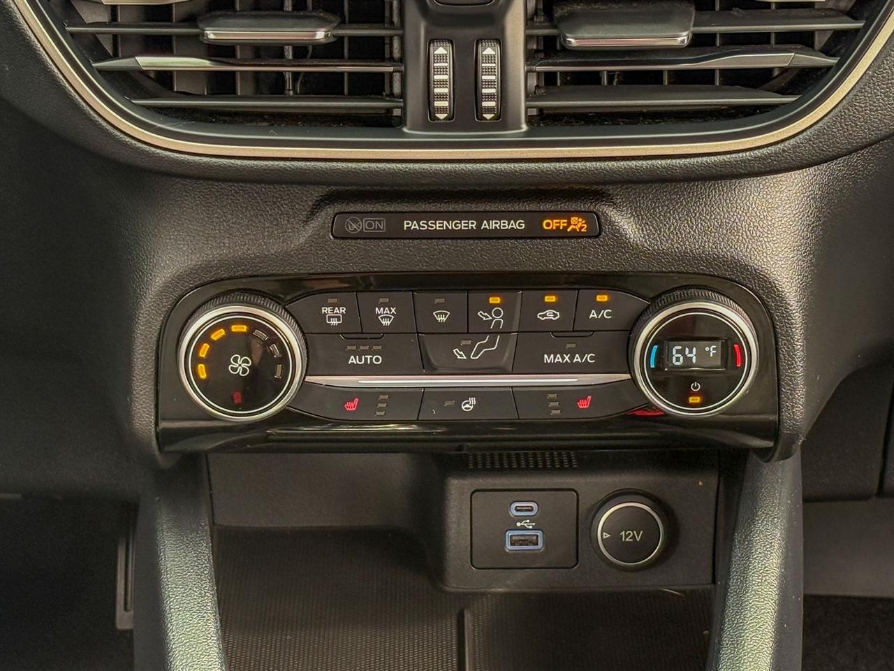 Ford Escape  2021