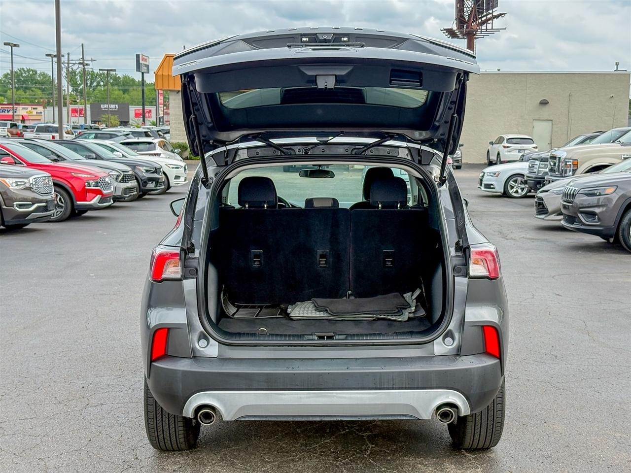 Ford Escape  2021