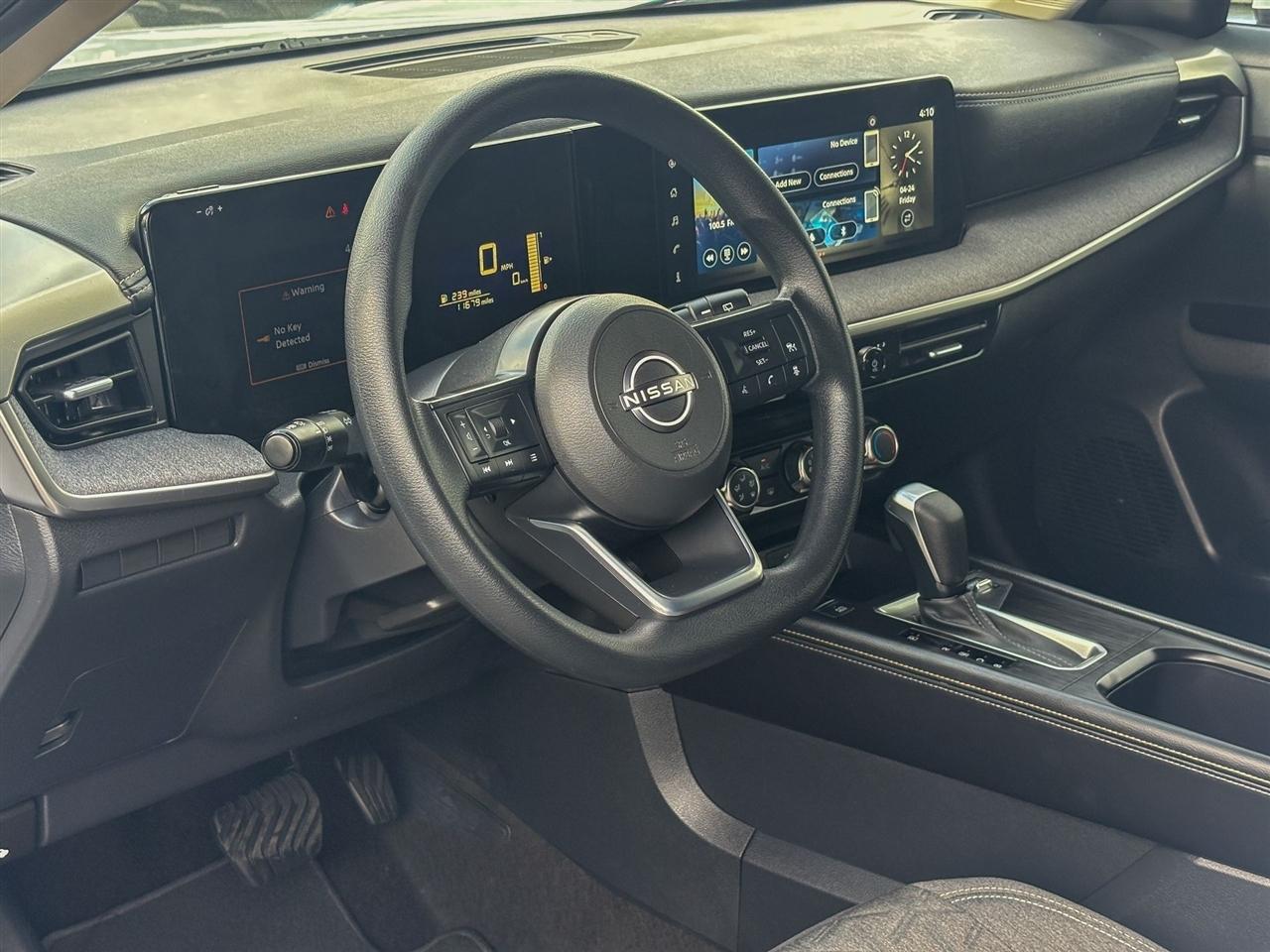Nissan Kicks  2025