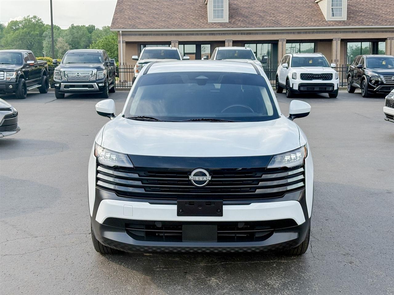 Nissan Kicks  2025