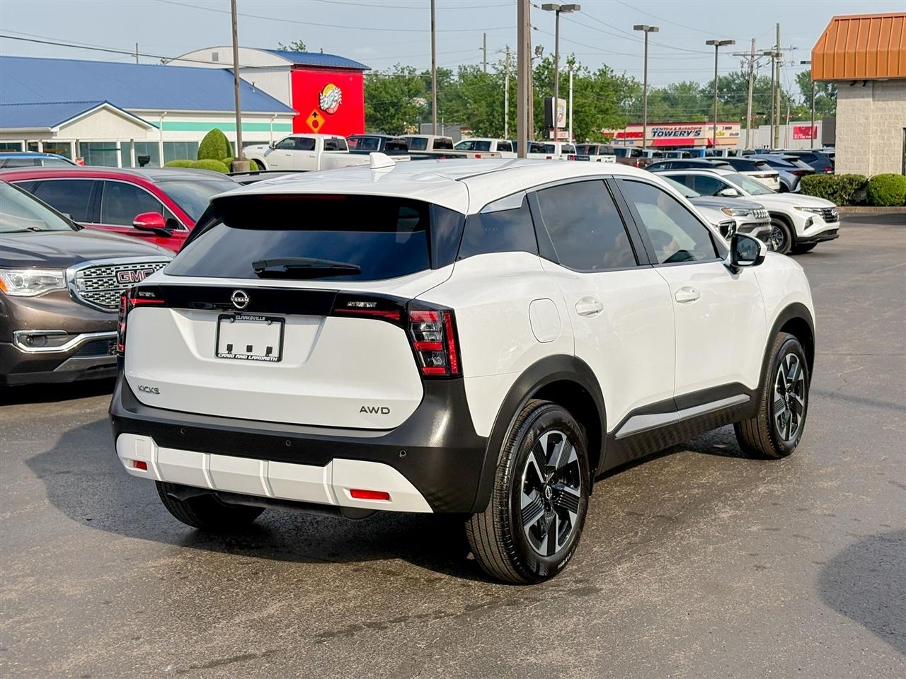Nissan Kicks  2025