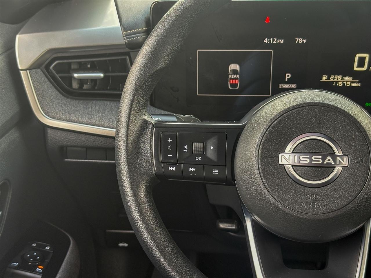 Nissan Kicks  2025