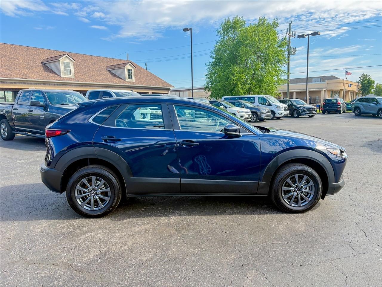 Mazda CX-30  2025