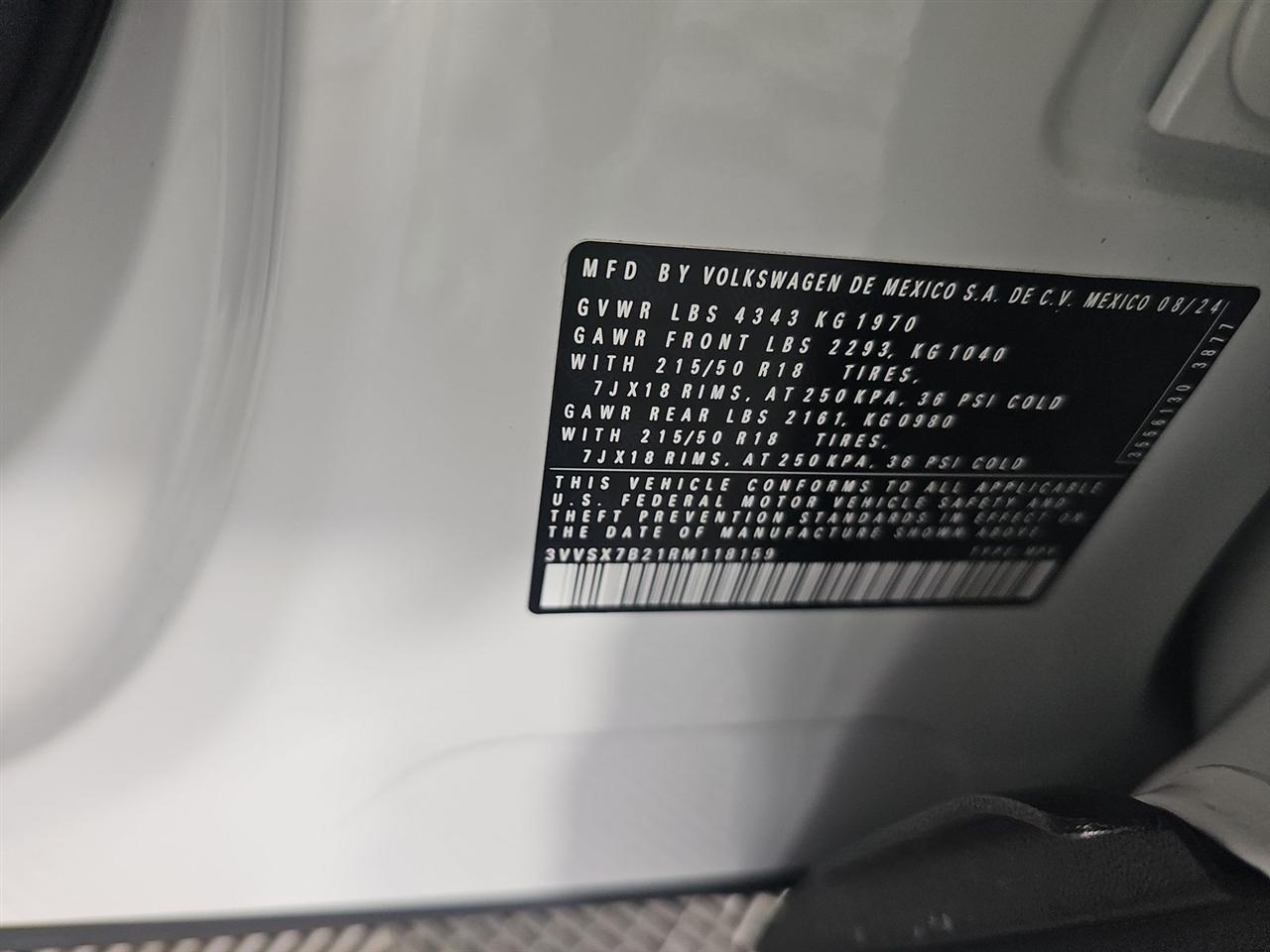 Volkswagen Taos  2024