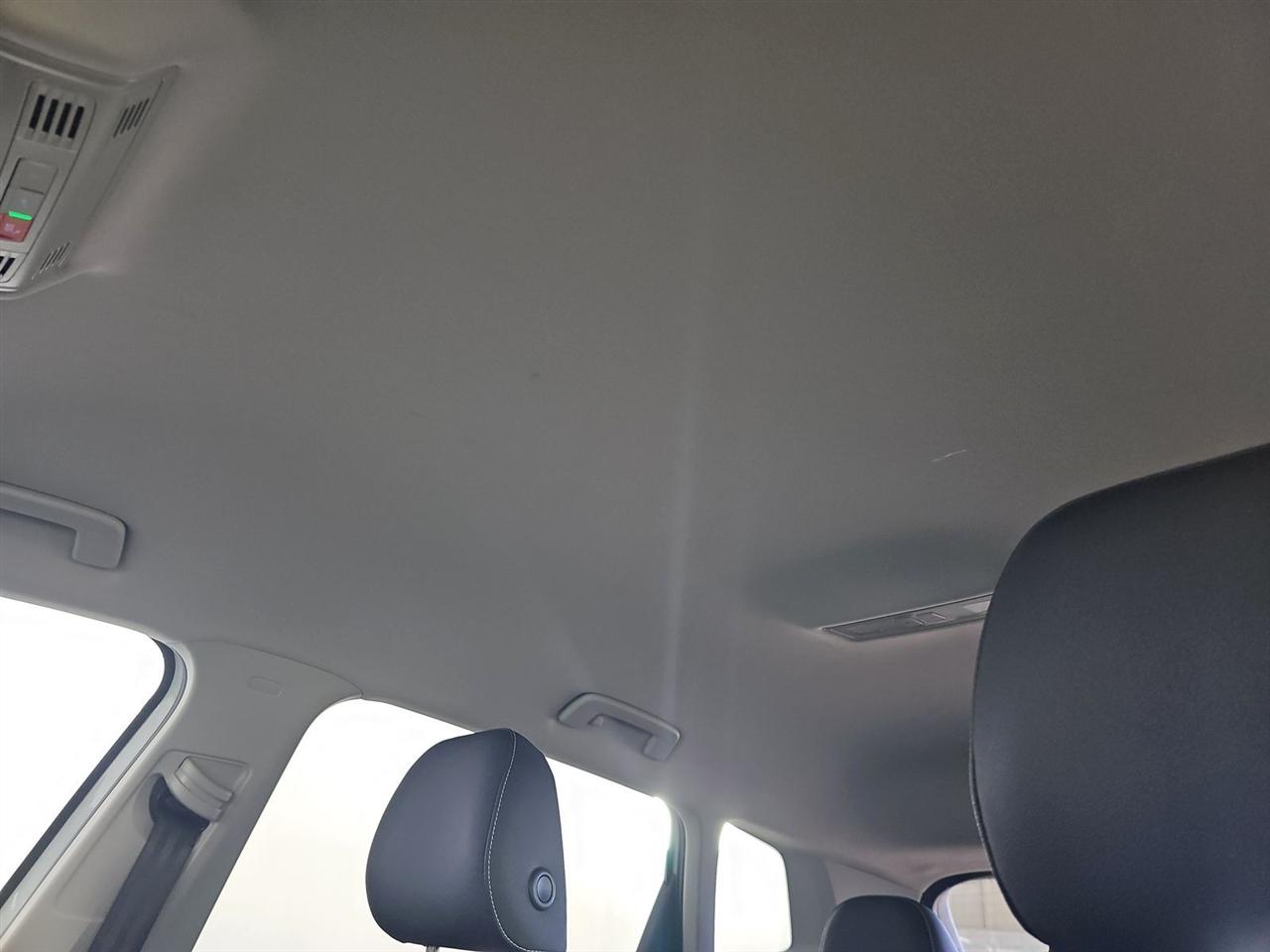 Volkswagen Taos  2024