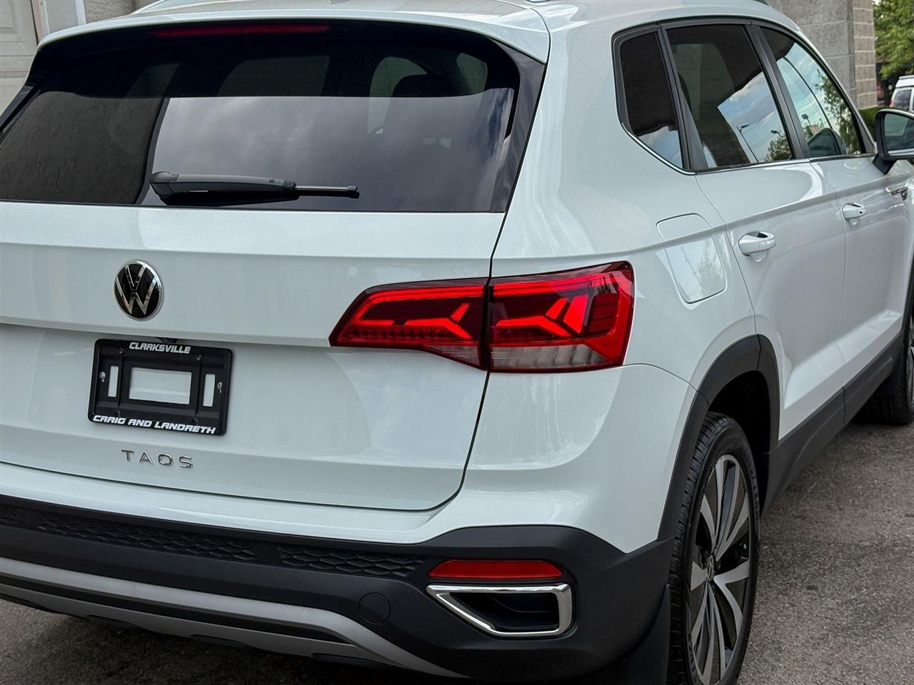 Volkswagen Taos  2024